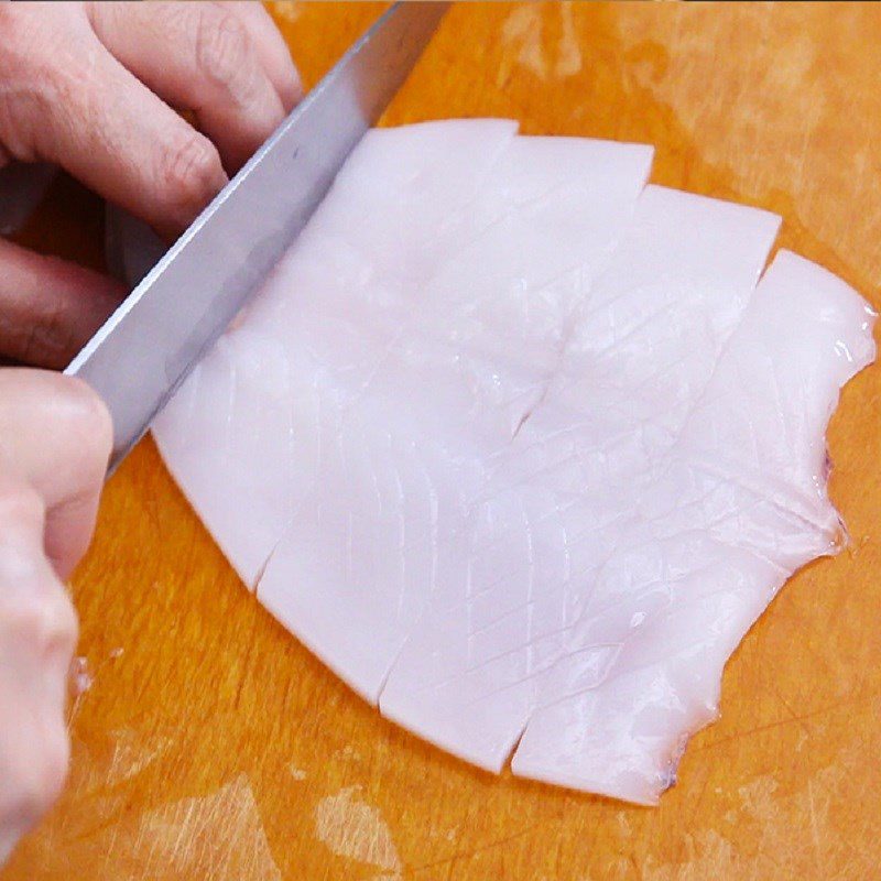 Step 1 Prepare seafood Seafood curry