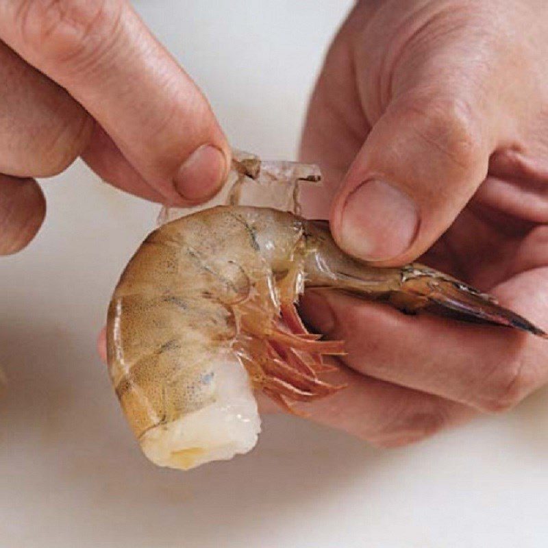 Step 1 Prepare seafood Seafood curry