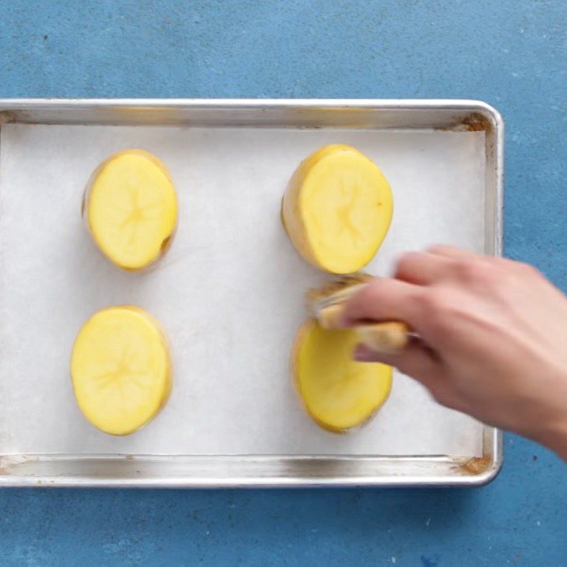Step 1 Prepare and bake the potatoes Baked Potatoes with Bacon