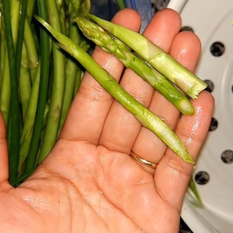 Step 2 Prepare the Asparagus Stir-Fried Beef with Asparagus