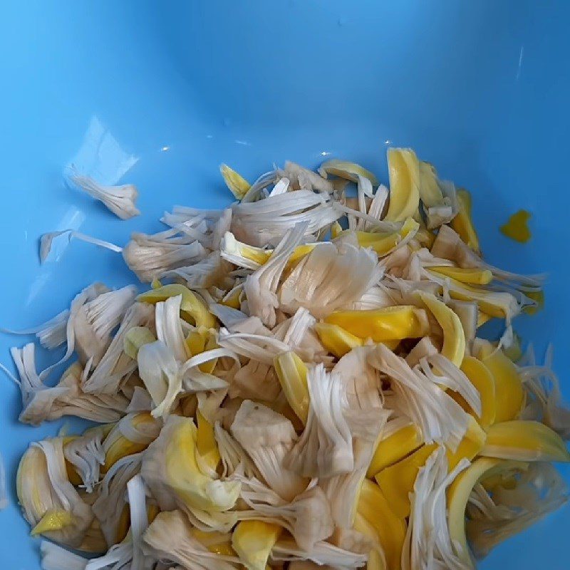 Step 1 Prepare the ingredients for Vegetarian Young Jackfruit Salad