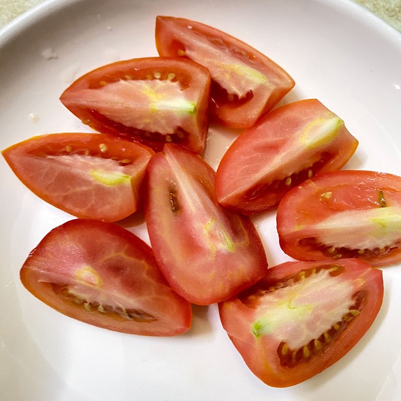 Step 1 Prepare the Ingredients for Grapefruit Tomato Juice