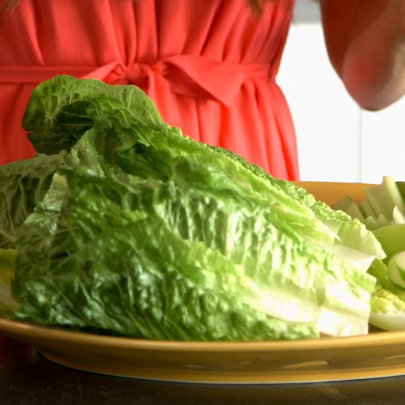 Step 1 Prepare the ingredients for Green Apple Lettuce Celery Cucumber Juice