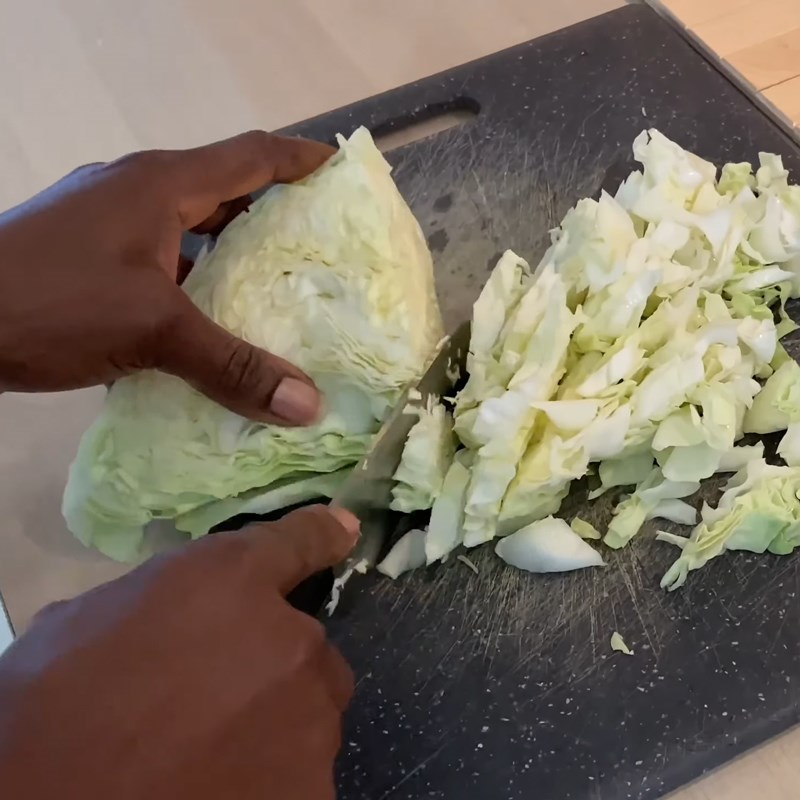 Step 1 Prepare the ingredients for Carrot Cabbage Juice
