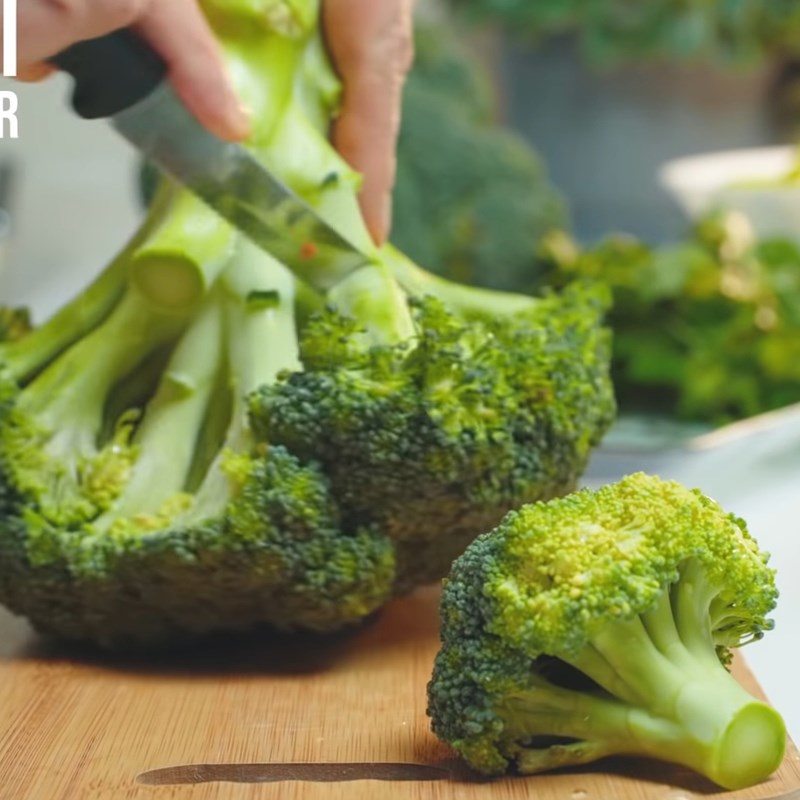 Step 1 Prepare the Ingredients for Broccoli Vegetable Soup