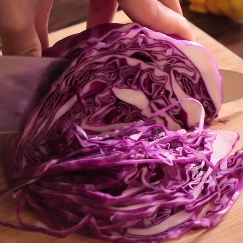 Step 1 Prepare the ingredients for Eat Clean Weight Loss Noodles