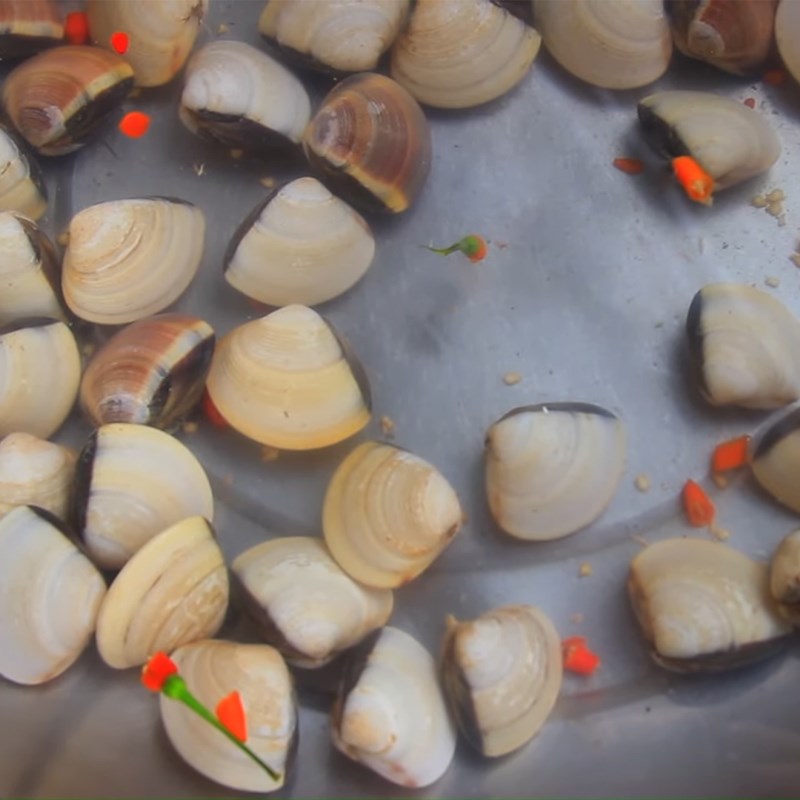 Step 1 Prepare ingredients for Korean seafood kimchi hot pot