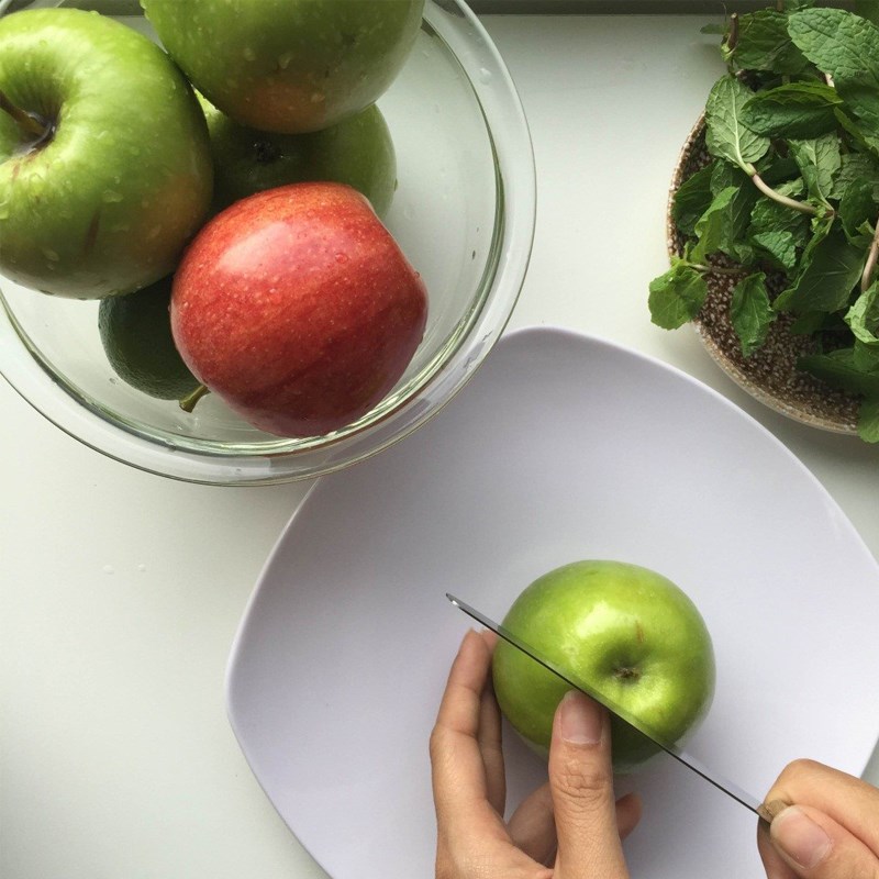 Step 1 Prepare the ingredients for Jackfruit Apple Peanut Smoothie