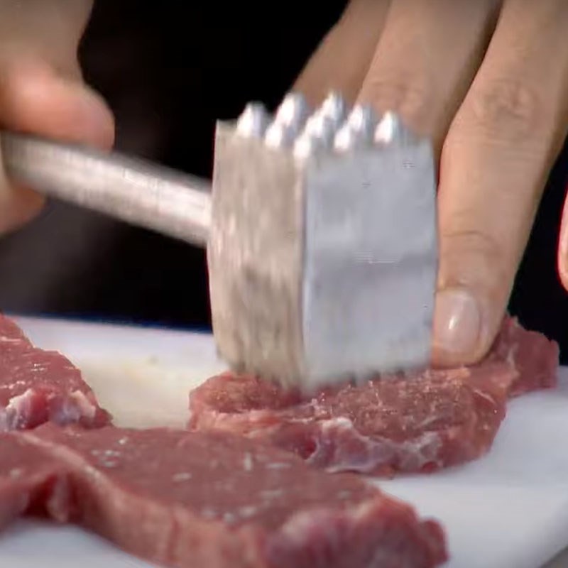 Step 1 Prepare Ingredients for Thai Style Fried Beef