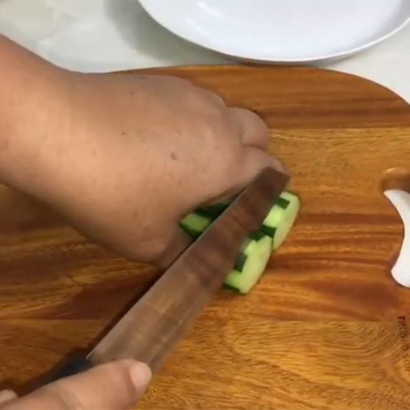 Step 1 Prepare the ingredients for Fried Snakehead Fish with Vinegar and Sugar