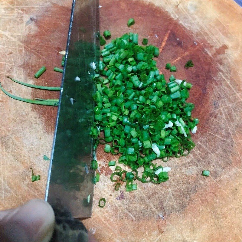 Step 1 Prepare ingredients for stir-fried mustard greens with pork
