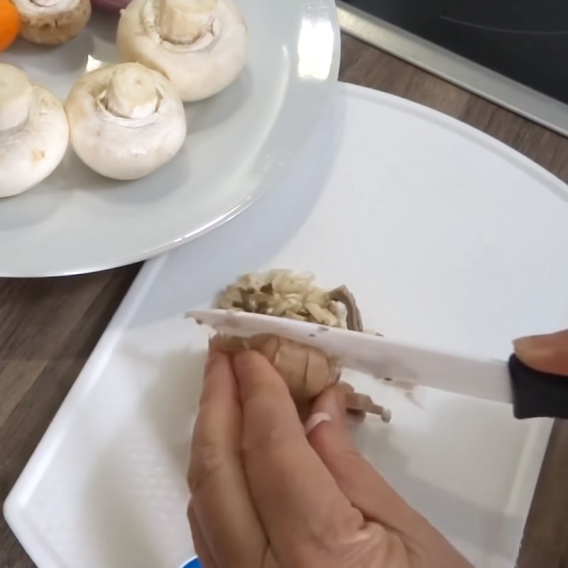 Step 1 Prepare the ingredients for Colorful Fried Egg Rolls