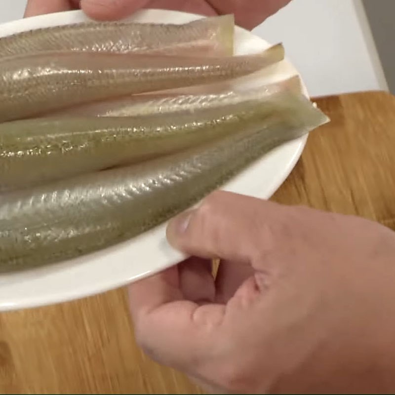 Step 1 Prepare Ingredients for Crispy Fried Fish
