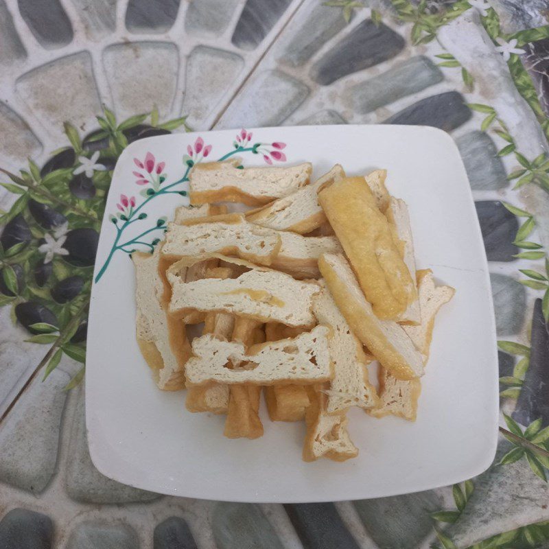 Step 1 Prepare the ingredients for stir-fried cabbage with tofu