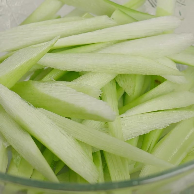 Step 1 Prepare Ingredients for Hai Phong Fish Noodle