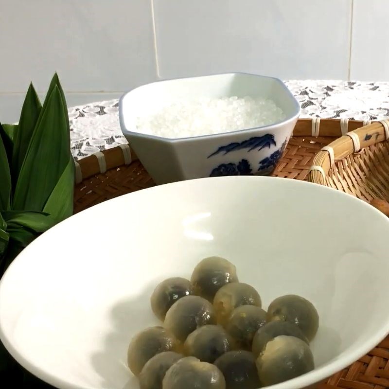 Step 1 Prepare the Ingredients Green Bean Lychee Dessert