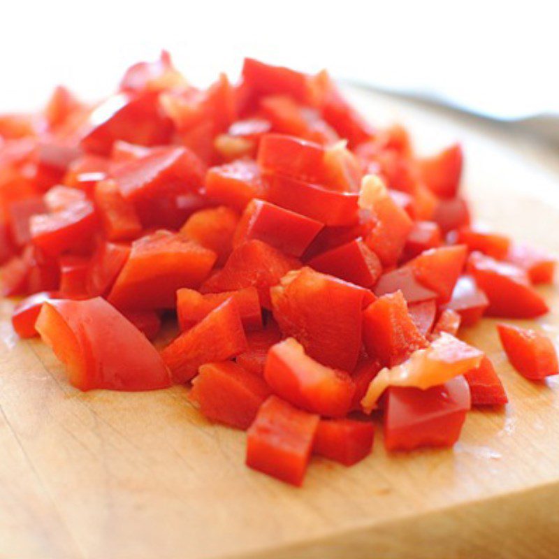 Step 1 Prepare the ingredients for Bell Pepper Strawberry Cucumber Smoothie