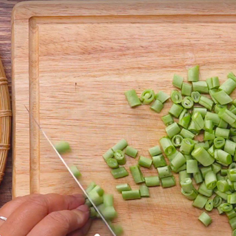 Step 1 Prepare the ingredients for Indomie mixed noodles