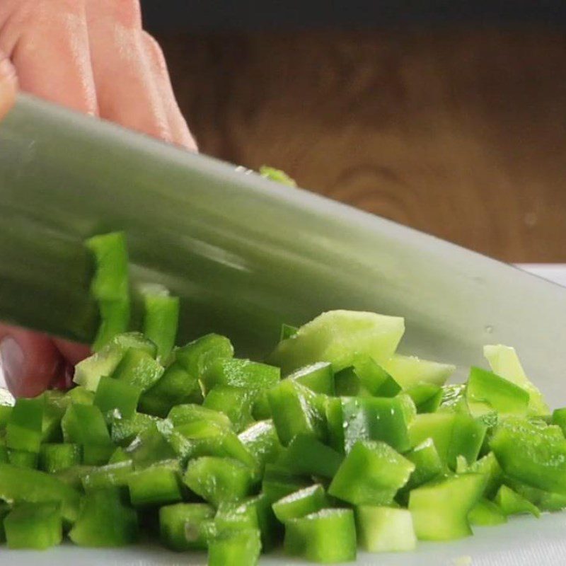 Step 1 Prepare ingredients for bell pepper spinach grape smoothie