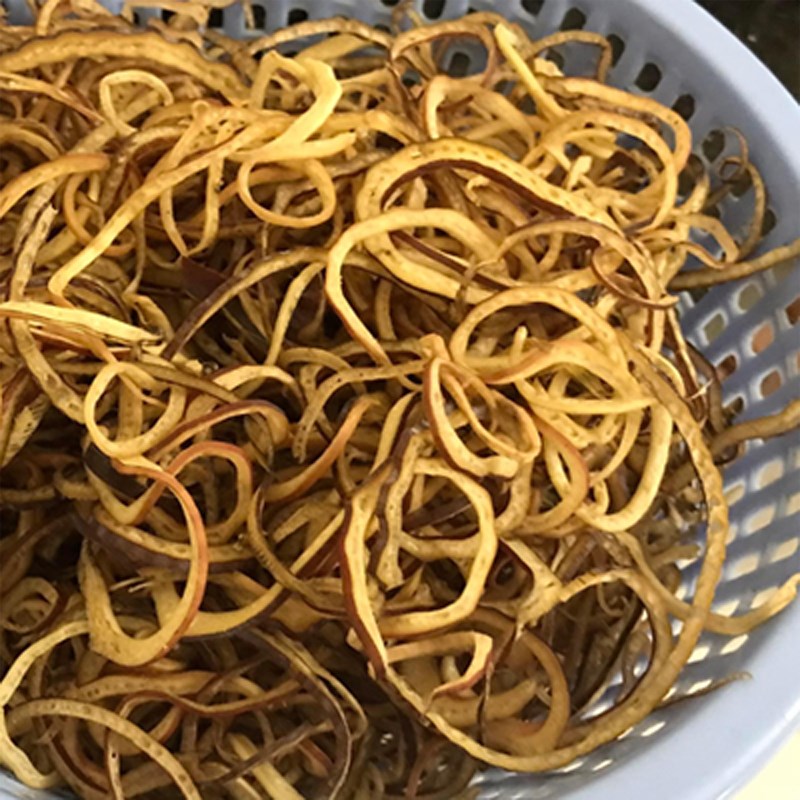 Step 1 Prepare the ingredients for Banana Flower Jellyfish Salad (Recipe shared by a user)