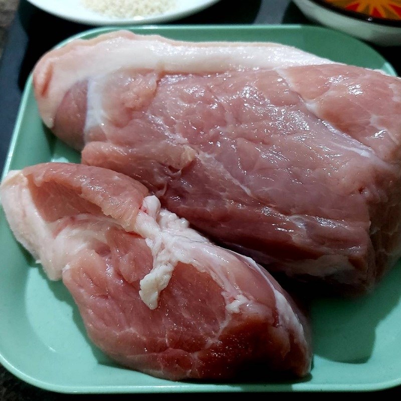 Step 1 Prepare ingredients for Pork Sausage Wrapped in Betel Leaves