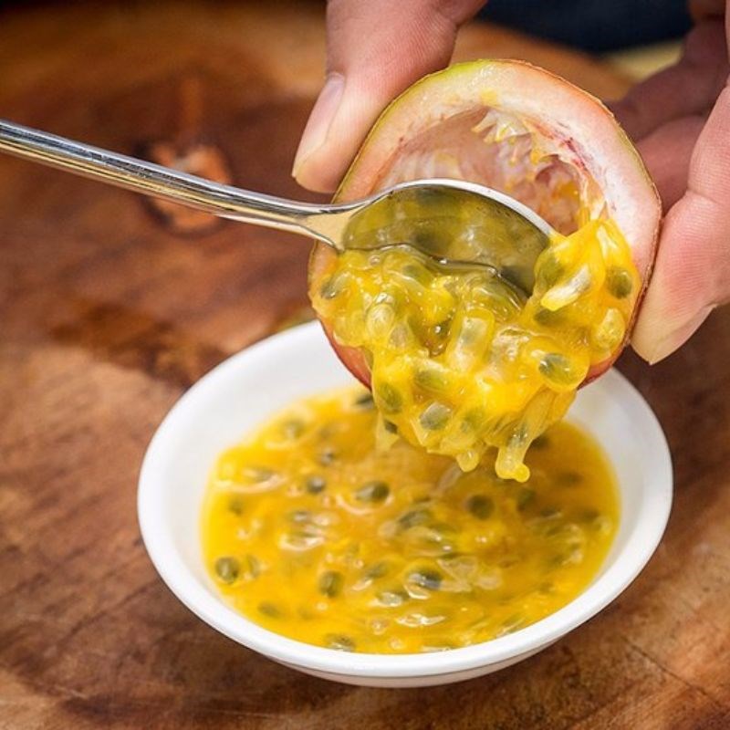 Step 1 Prepare the ingredients Tomato Passion Fruit Juice