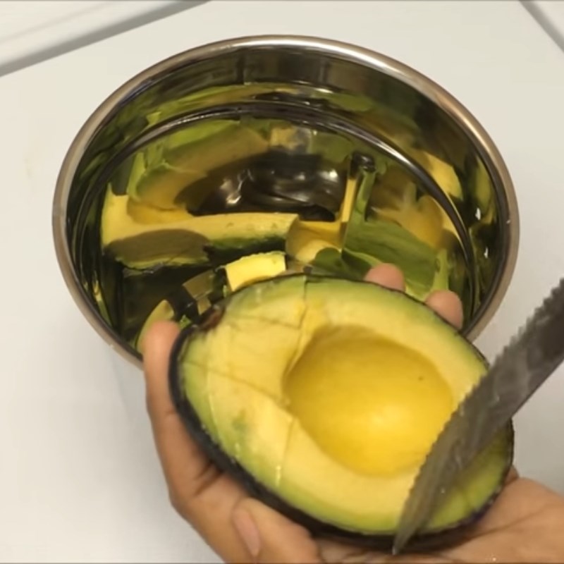 Step 1 Prepare ingredients for Lemon Avocado Smoothie