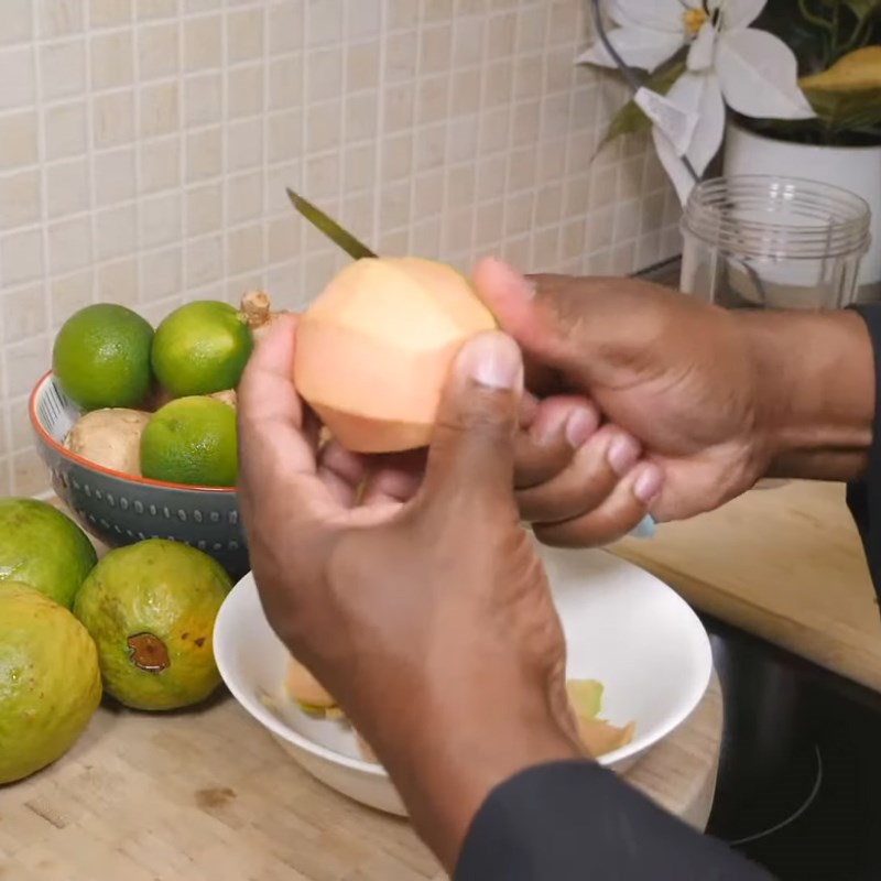Step 1 Prepare the ingredients for Guava Lemon Ginger Juice