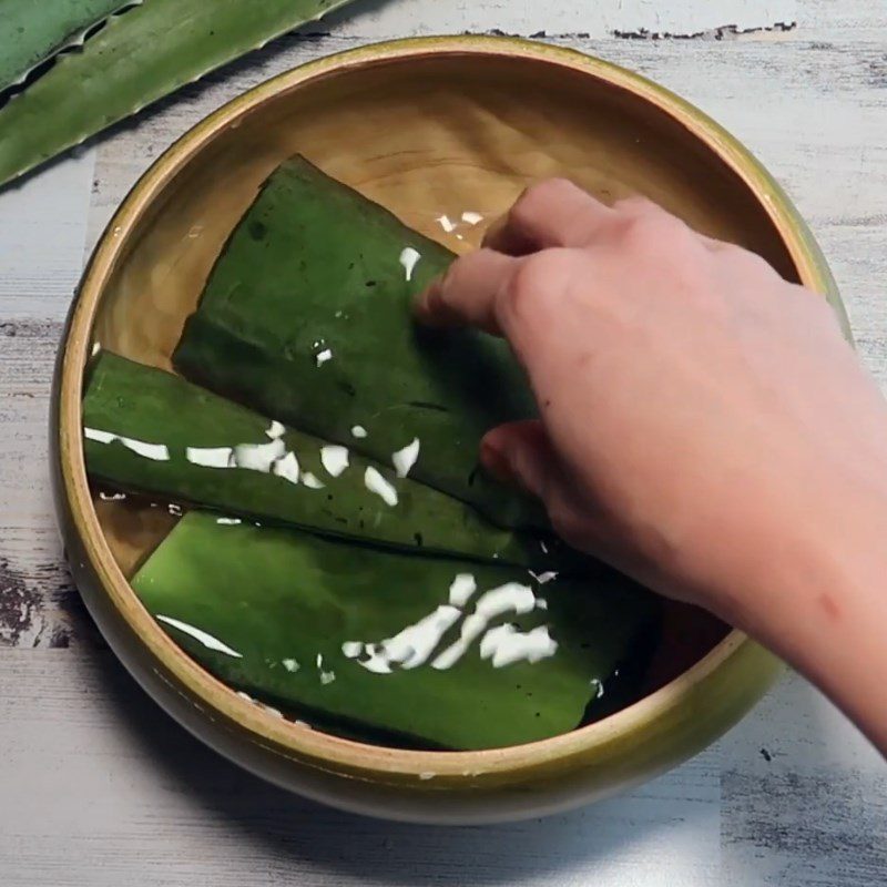Step 1 Prepare aloe vera Aloe Vera Honey Drink