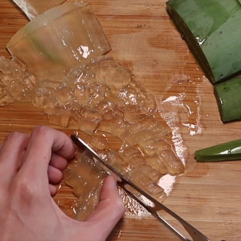 Step 1 Prepare aloe vera Aloe Vera Honey Drink