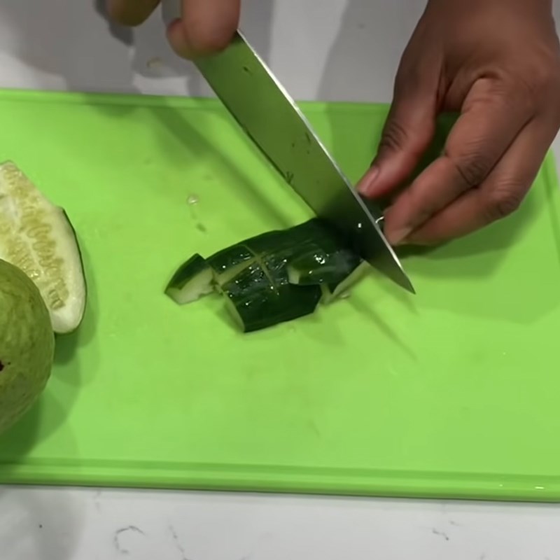 Step 1 Prepare guava and cucumber Guava Cucumber Juice