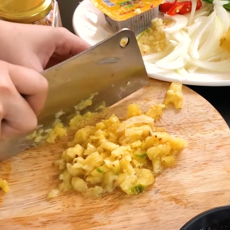 Step 1 Prepare vegetables for Beef dipped in tamarind