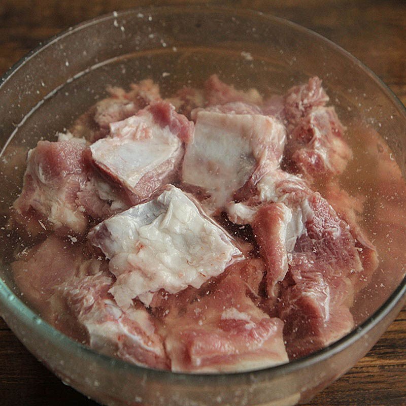 Step 1 Prepare the ribs Steamed Ribs with Winter Melon