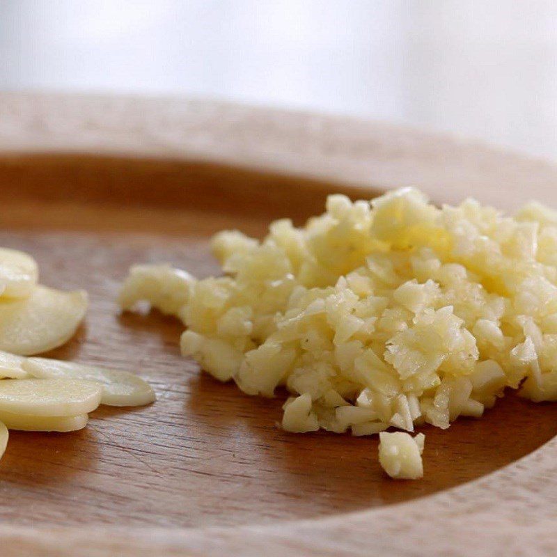 Step 2 Prepare the beef and ingredients Fried rice with pickled beef