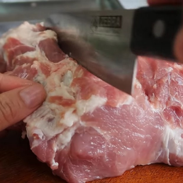 Step 1 Preparing the pork for Xôi xá xíu