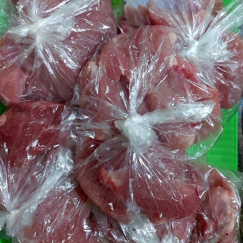Step 1 Prepare pork meat and skin for Thanh Hoa fermented pork without banana leaves