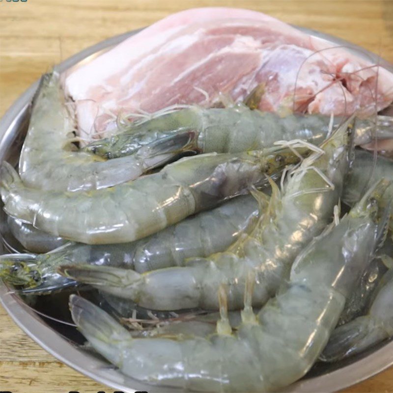 Step 2 Prepare the meat and shrimp Sweet and sour banana flower salad with shrimp and pork