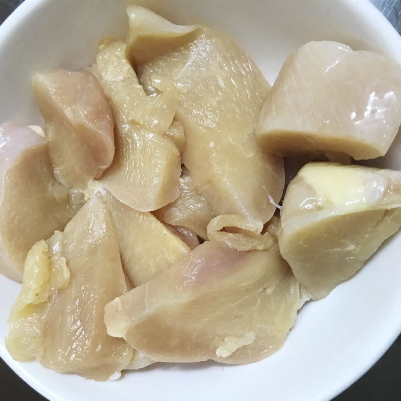 Step 1 Prepare chicken breast for Teriyaki grilled chicken