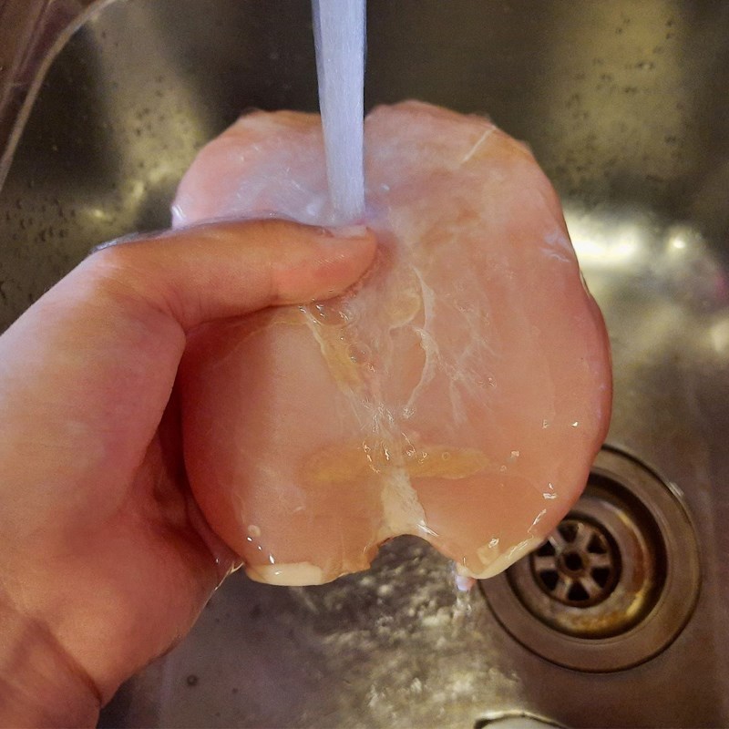Step 1 Prepare chicken breast for shredded chicken