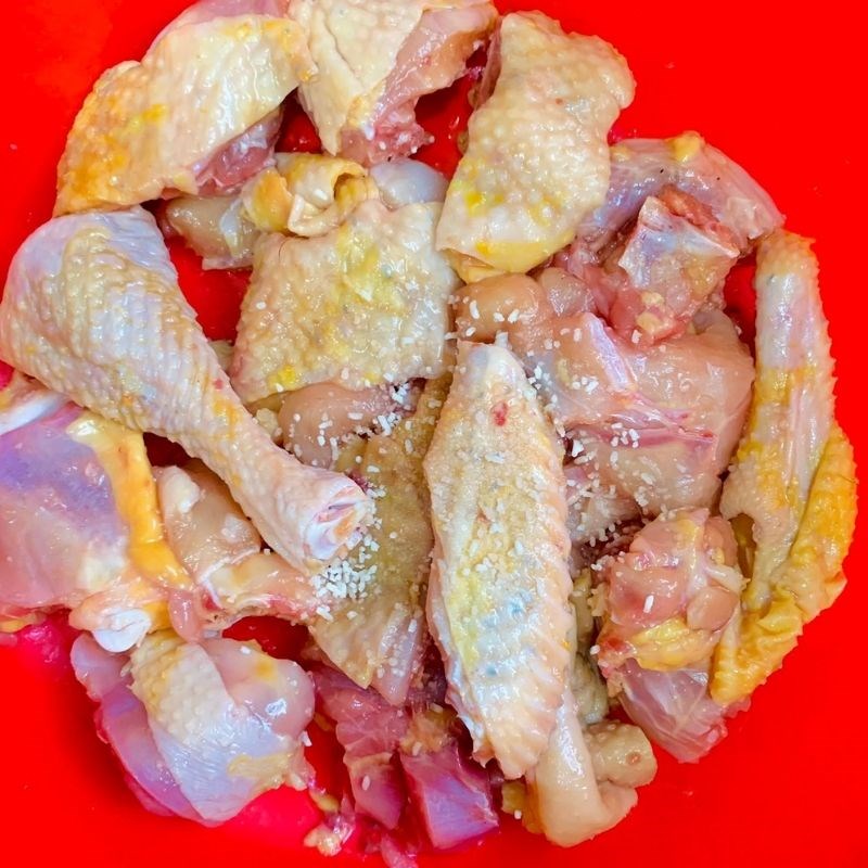 Step 1 Prepare and marinate the chicken for Chicken Noodles with Vietnamese Balm