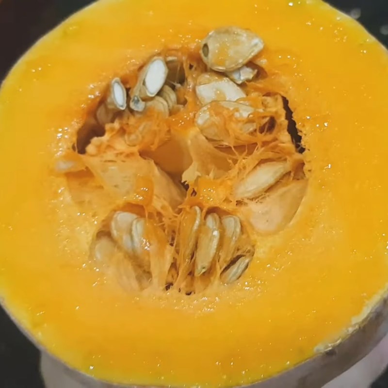 Step 1 Prepare and boil the pumpkin for Pumpkin pearls made from rice flour