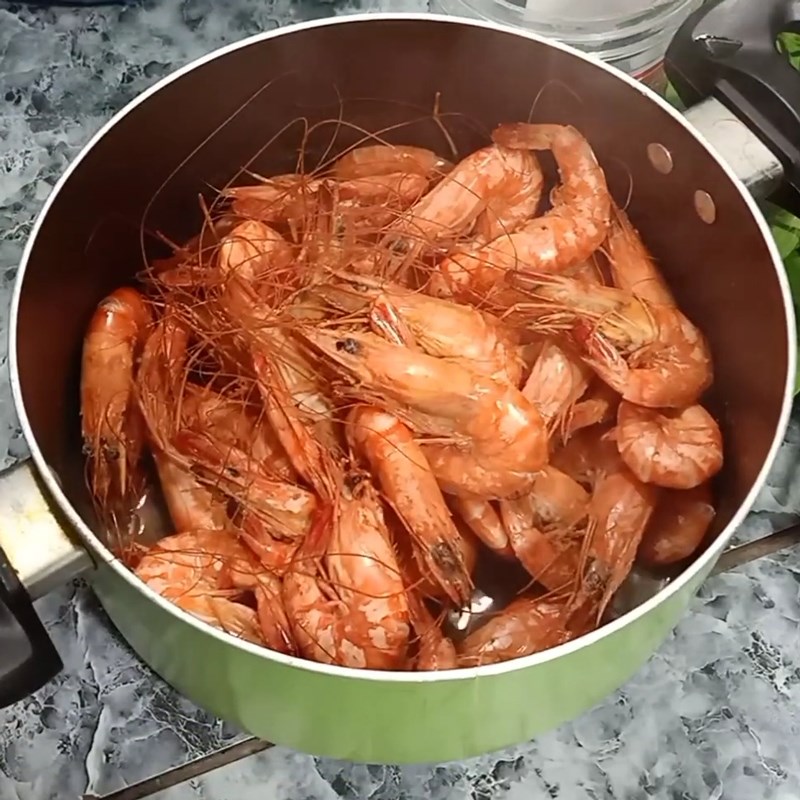 Step 2 Prepare and boil shrimp for shrimp salad