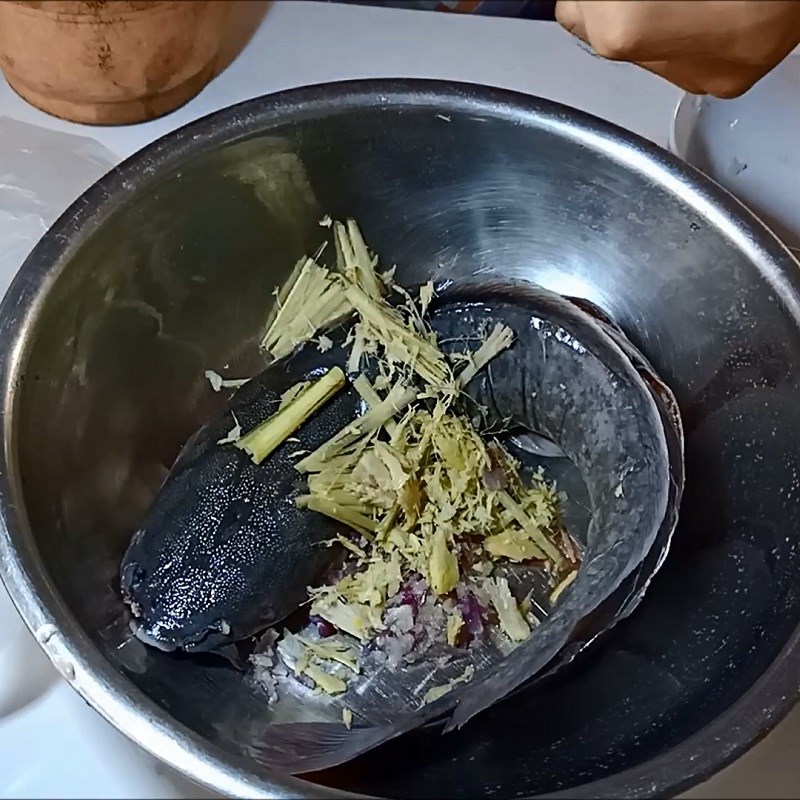 Step 1 Prepare and Marinate the Fish Grilled Catfish in Banana Leaves