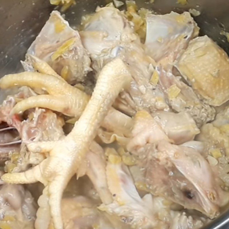 Step 1 Prepare and Marinate the Chicken for Sour Chicken Soup