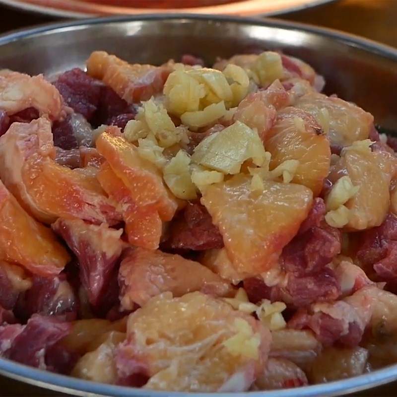 Step 1 Prepare and Marinate Beef Brisket for Beef Hot Pot with Guava Leaves