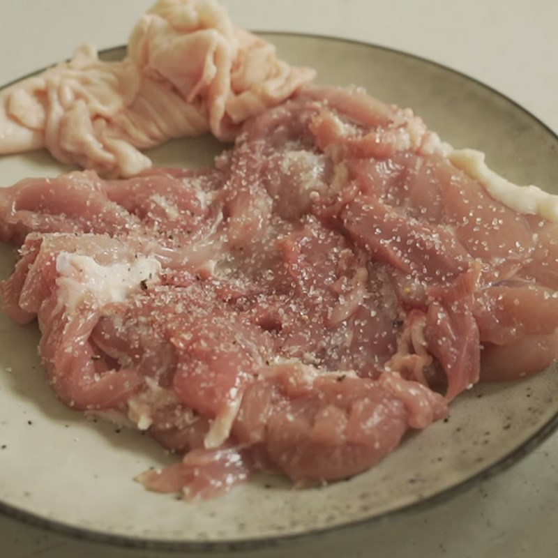 Step 3 Prepare and marinate the chicken for crispy fried chicken sandwich