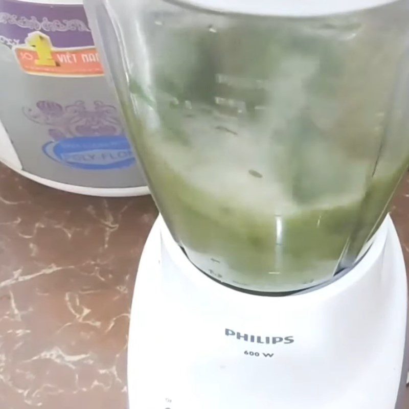 Step 1 Prepare and blend malabar spinach Malabar spinach juice