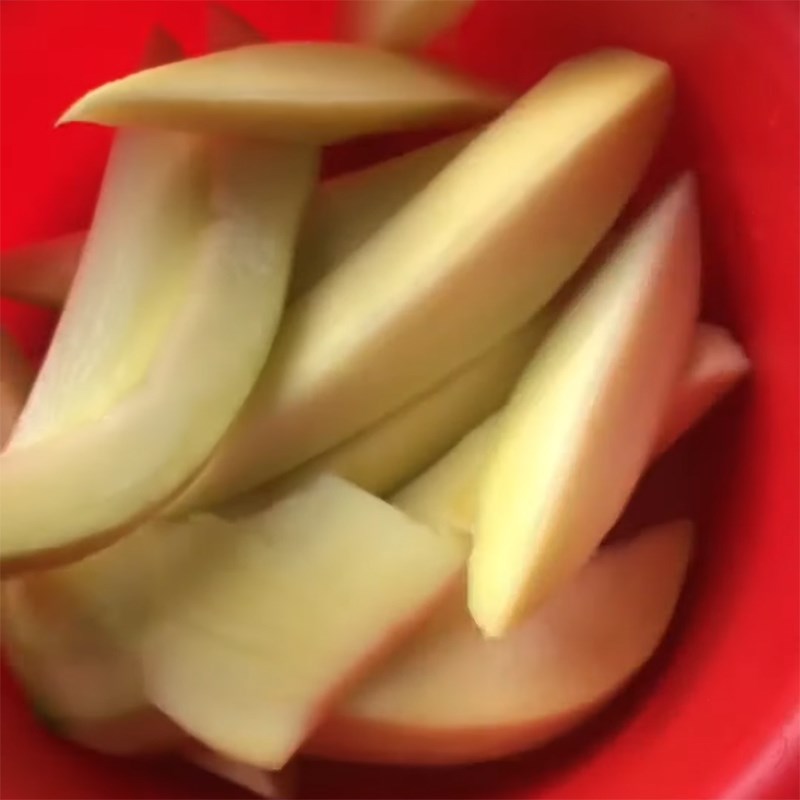 Step 1 Prepare green mango soaked in sugar