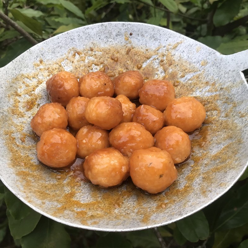Step 3 Garlic Fish Sauce Fried Fish Balls made from leftover rice with garlic fish sauce