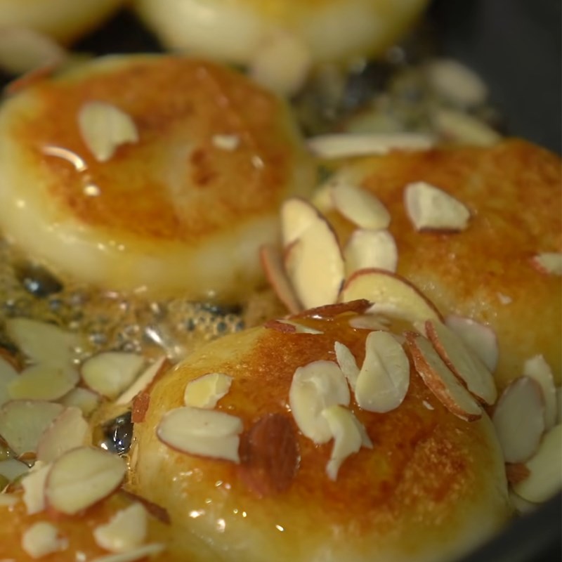 Step 5 Honey Sauce Honey Potato Cake
